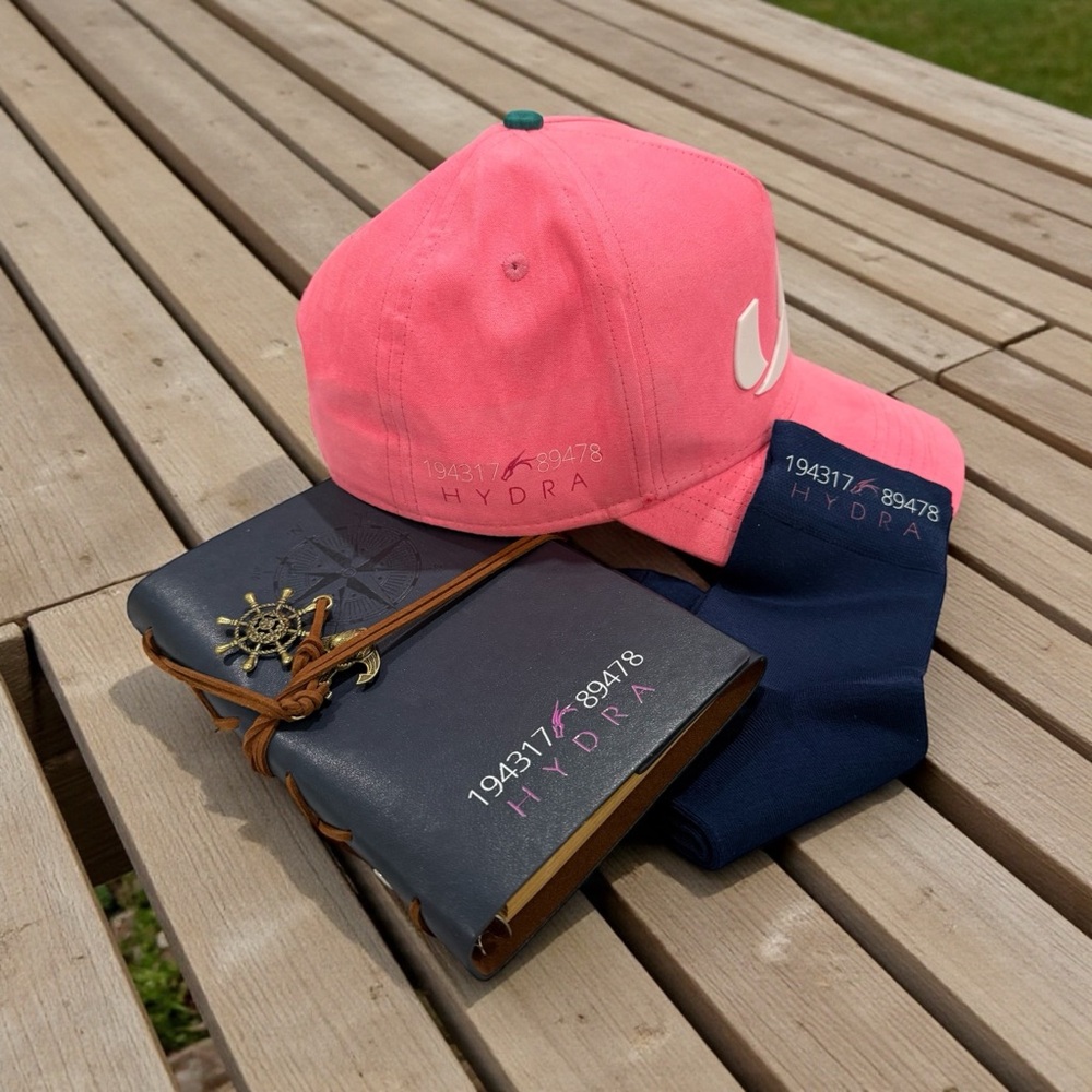 NWT MAP “Kit HYDRA” Pink Cap, Navy Socks Set and notebook
